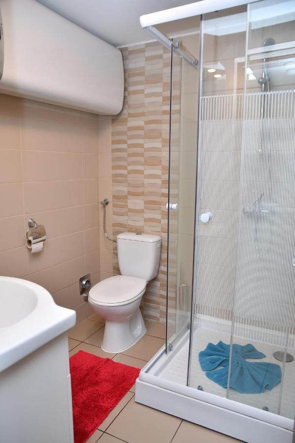 Foeveny Apartmanok Балатонфюзфе Екстер'єр фото